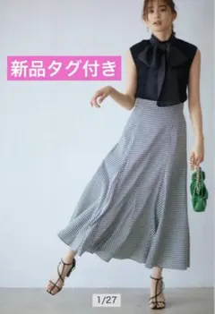 876【新品タグ付】JUSGLITTY マチフレアエアリースカート