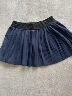 テニス　ネイビー プリーツスカート