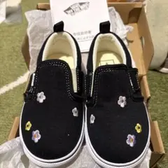 VANS 花柄刺繍 新品スリッポン 16.5cm