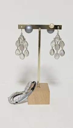 お得★アクセサリー4点セット（ピアスｘ２＆ブレスレットｘ２）