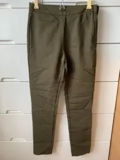 Stradivarius スキニーパンツ