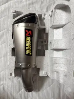 XADV年式21-26 Akrapovic スリップオンマフラー 極美品 - メルカリ