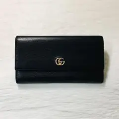 早い者勝ち　GUCCI グッチ GGマーモント 二つ折り 長財布 ウォレット 黒のサムネイル