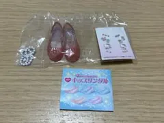 サンリオ　ハローキティ　miniキッズサンダル　ガチャガチャ