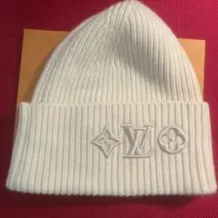 LOUIS VUITTON ビーニー・LV ヘッドライン