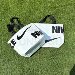 Item thumbnail for item ac519a93-8cdc-4ca5-ac5f-ea5f326a0abe