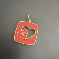 CHANEL 2026 バレンタイン シャネル　チャーム　新品