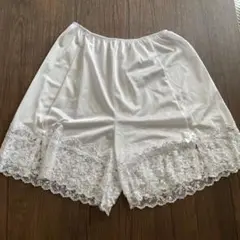 Item thumbnail for item 66310130-5f66-4345-a248-9f8557ccf45e