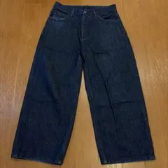 UNIQLO ワイドストレートジーンズ28（71cm）
