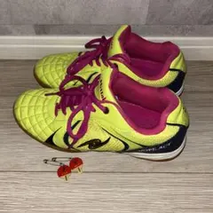 Item thumbnail for item 6981d07b-31e0-4d15-ad14-0d915ba6c47b