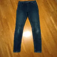 UNIQLO スキニーデニム Mサイズ