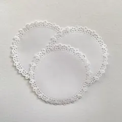 [132]白色ラウンドレースペーパー 中サイズ15枚　コラージュ素材　ダイカット