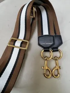 Item thumbnail for item b6a59729-77f8-42a0-99f2-42e9f1daed10