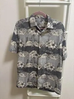 Tommy Bahama 半袖アロハシャツ ボタニカル柄のサムネイル