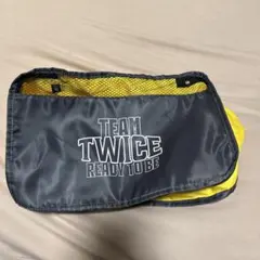 【最終値下】TWICE ワールドツアーREADY TO BEトラベル用バッグ