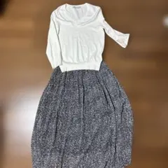 お値引き！ZARA ホワイト Vネック 長袖ニット M