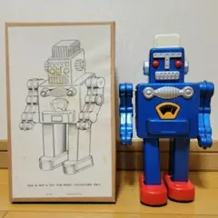 コレジャナイロボ 木製ロボット 太郎商店 ザリガニワークス - メルカリ