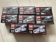 トミカ　プレミアム　８台セット