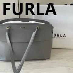 週末お値下げ　FURLA ショルダーバッグ　グレー　お買い得
