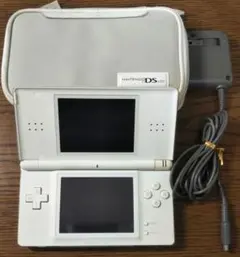 ニンテンドーDS Lite ホワイト 本体とケース