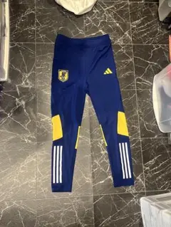 アディダス サッカー ジャージ