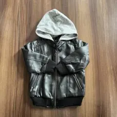 う*ぎ様 PETIT-F ライダース ジャケット アウター（フード付き）ベビー服