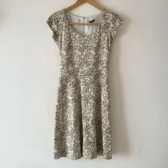 TOCCA ワンピース XS サイズ0 シルク　クリーニング済みのサムネイル