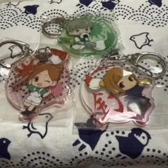 呪術廻戦アクリルキーホルダー 3個セット