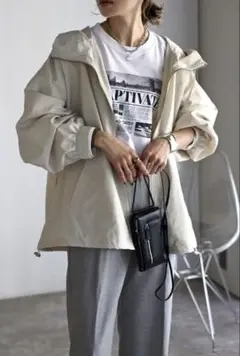 BONJOUR SAGAN マウンテンパーカー アイボリー