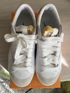 Nike BLAZER LOW '77 JUMBO ホワイト/ピンク スニーカー