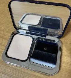 クレ・ド・ポー ボーテ　タンプードルエクラII パウダーファンデーション