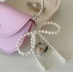 Item thumbnail for item 65d9d91a-5a24-4be6-bf5c-d5fb59f56ea7