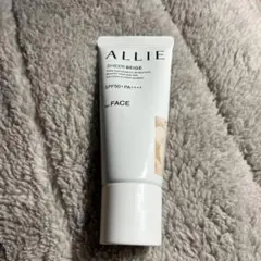 ALLIE シアーベージュ SPF50 PA++++のサムネイル