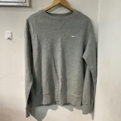 あ*様 NIKE ナイキ 刺繍ロゴ スウッシュ スウェット XL グレー D12