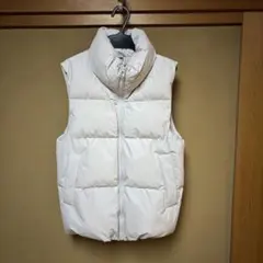 GU ホワイト ノースリーブダウンジャケット XS