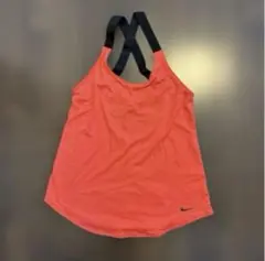 【NIKE】鮮やかなオレンジ タンクトップ