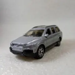 マッチボックス ボルボ XC90 シルバー 1:64 ミニカー