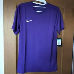 Nike 紫 Tシャツ