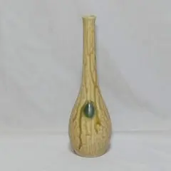 ♪細長い花瓶 ユニークなデザイン フラワーベ－ス 高さ27cmのサムネイル