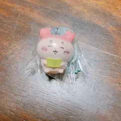 ちいかわ　マスコット付き ビスケット 古本屋さん