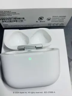 Apple AirPods 第4世代 充電ケースのみ