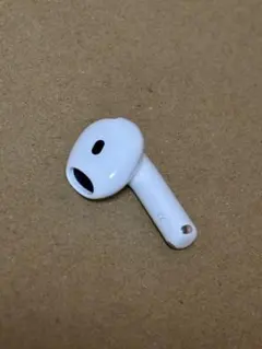 AirPods 4 本体 右耳用 ノイズキャンセリング付きホワイト