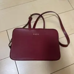 フルラ ショルダーバッグ カメラバッグ リリー レザー レッド