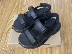 【新品】Dr. Martens ドクターマーチン フォースター　23.5cmのサムネイル