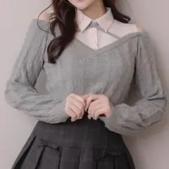 pium シャツレイヤードオープンショルダーニット