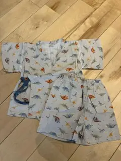 「プティマイン 甚平 90 恐竜 男の子 夏祭り 花火 保育園」