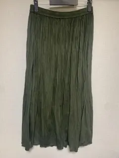 オリーブグリーン プリーツロングスカート