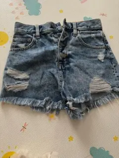 デニムブルー ダメージ加工ショートパンツ