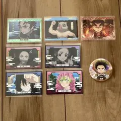 鬼滅の刃 ステッカー　シール　缶バッジ