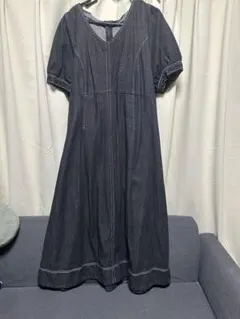 ダークデニム Vネック フレアワンピース